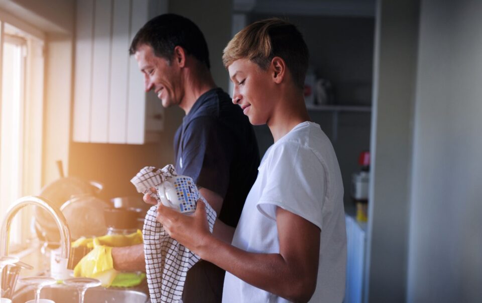 Why Chore-Sharing is Important For Couples