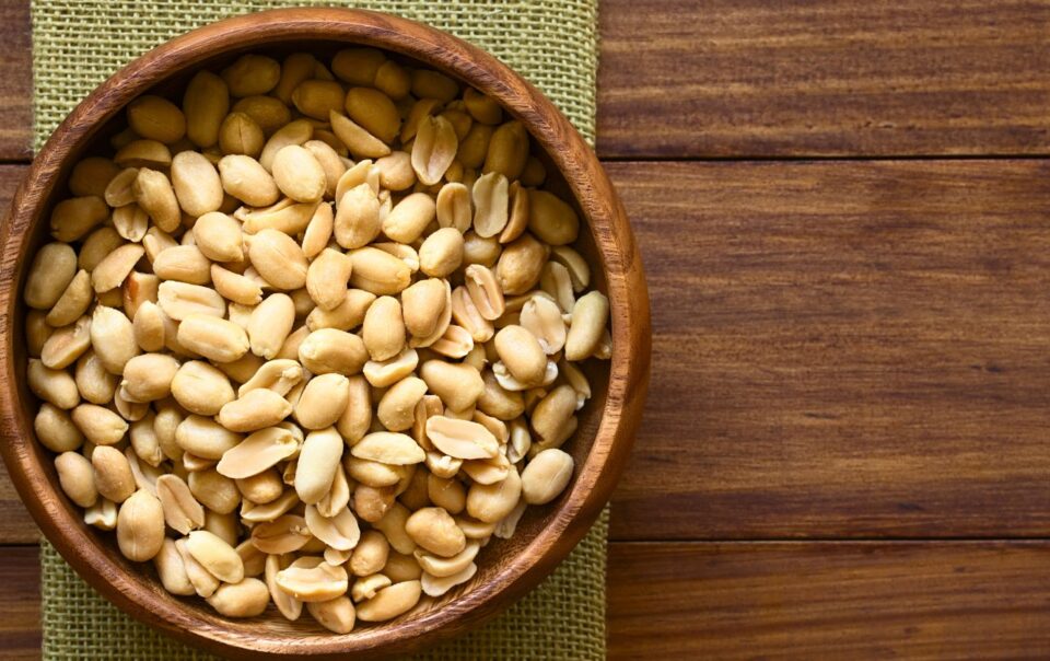 Benefits of Eating Peanuts for Weight Loss